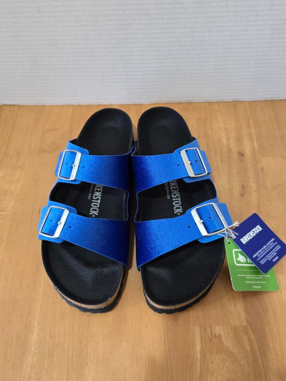 Birkenstock Women's Brilliant Blue Velvet Arizona Rivet Logo Sandals Size 42 NWT